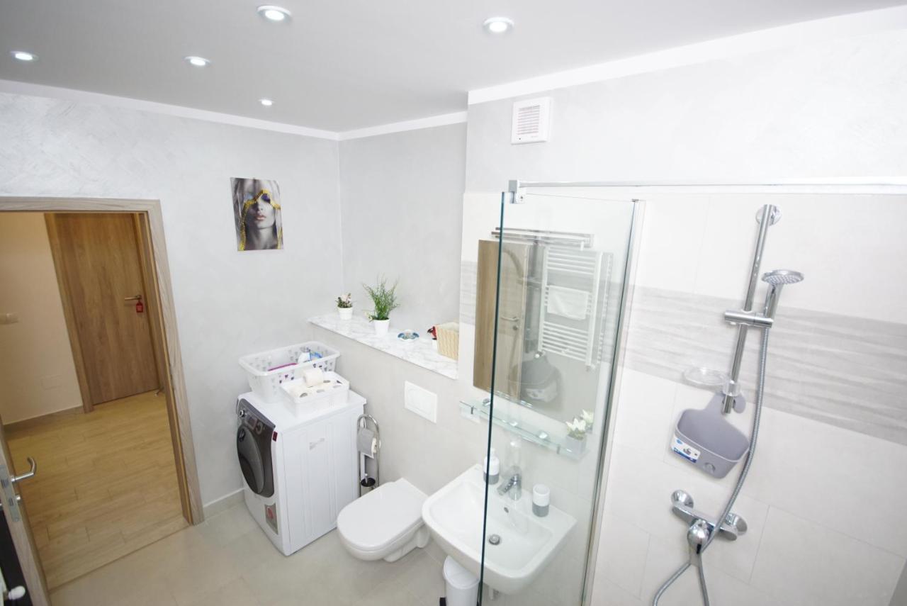 Apartment Adelina